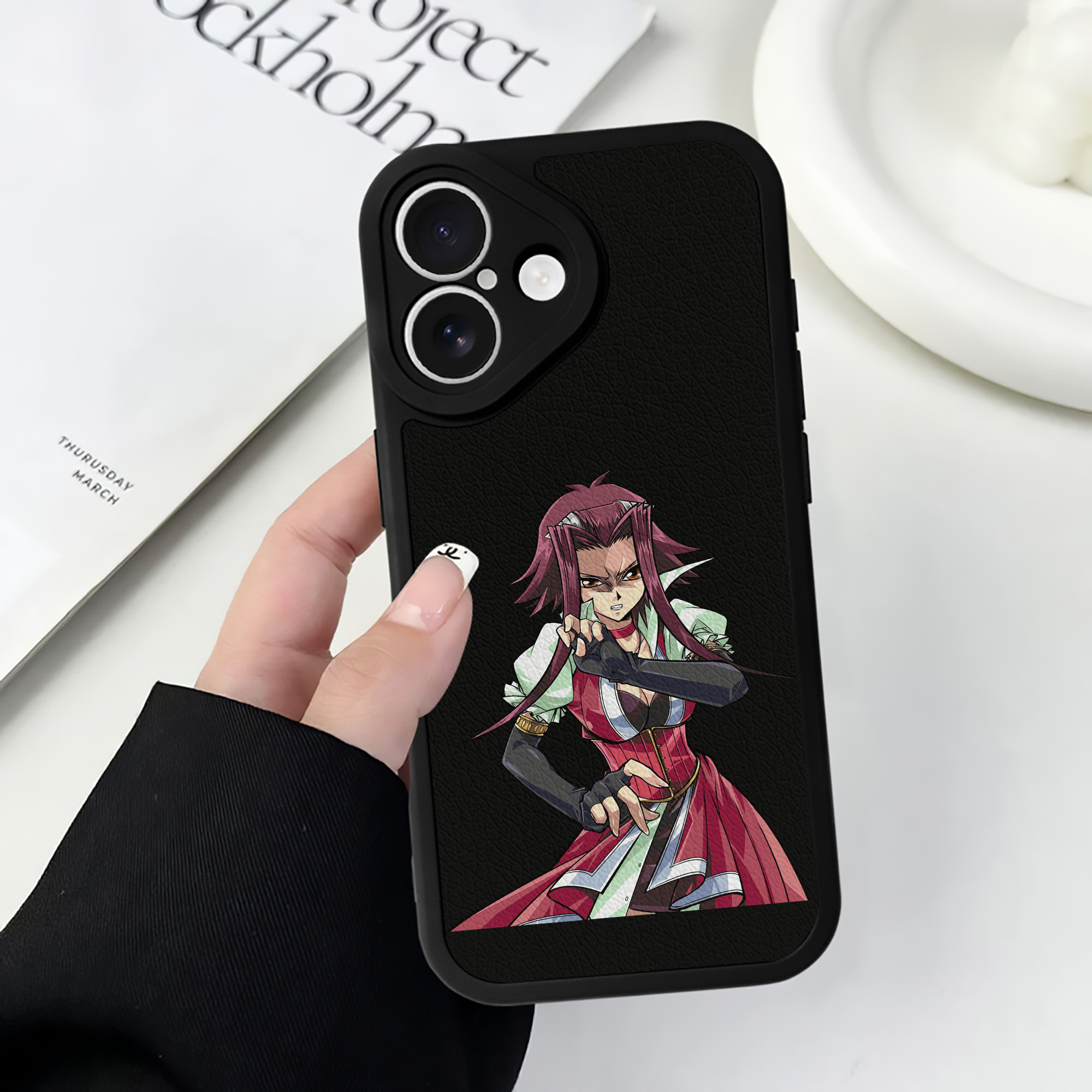 （画像用） 遊☆戯☆王 Yu-Gi-Oh! 【iPhone 16シリーズ対応】シリコンスマホケース（レザー調） 材質：シリコン
